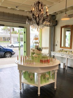 Pixi Beauty Boutique Venice Beach, California CA